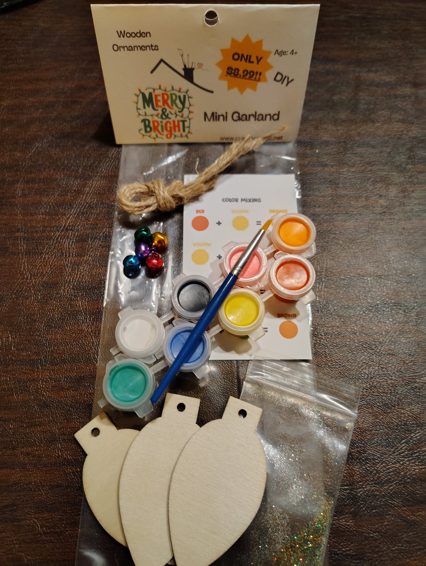 "Merry & Bright" Mini Garland Kit