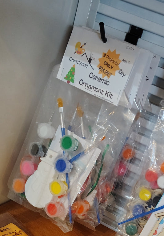Christmas Ceramic Ornament Kit
