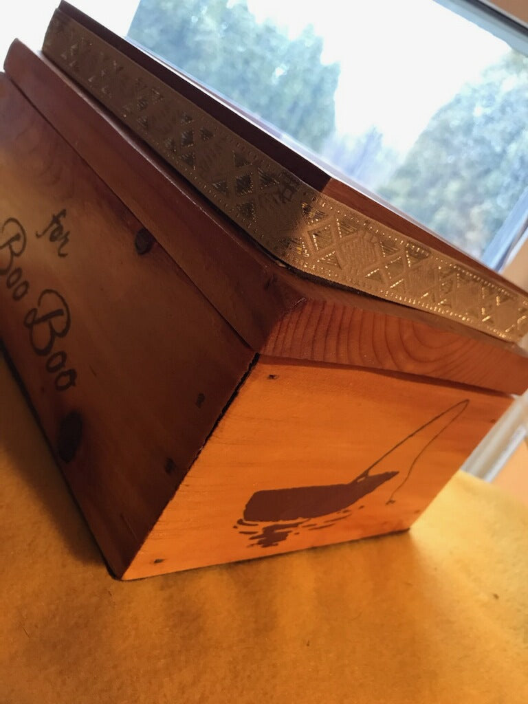 Custom Memorial Box