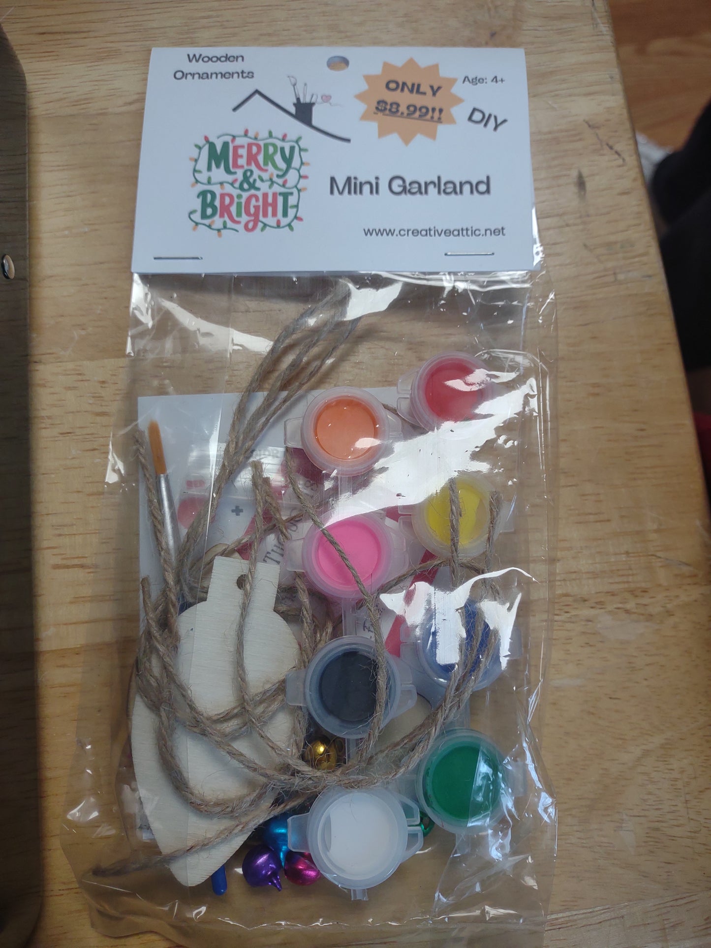 "Merry & Bright" Mini Garland Kit