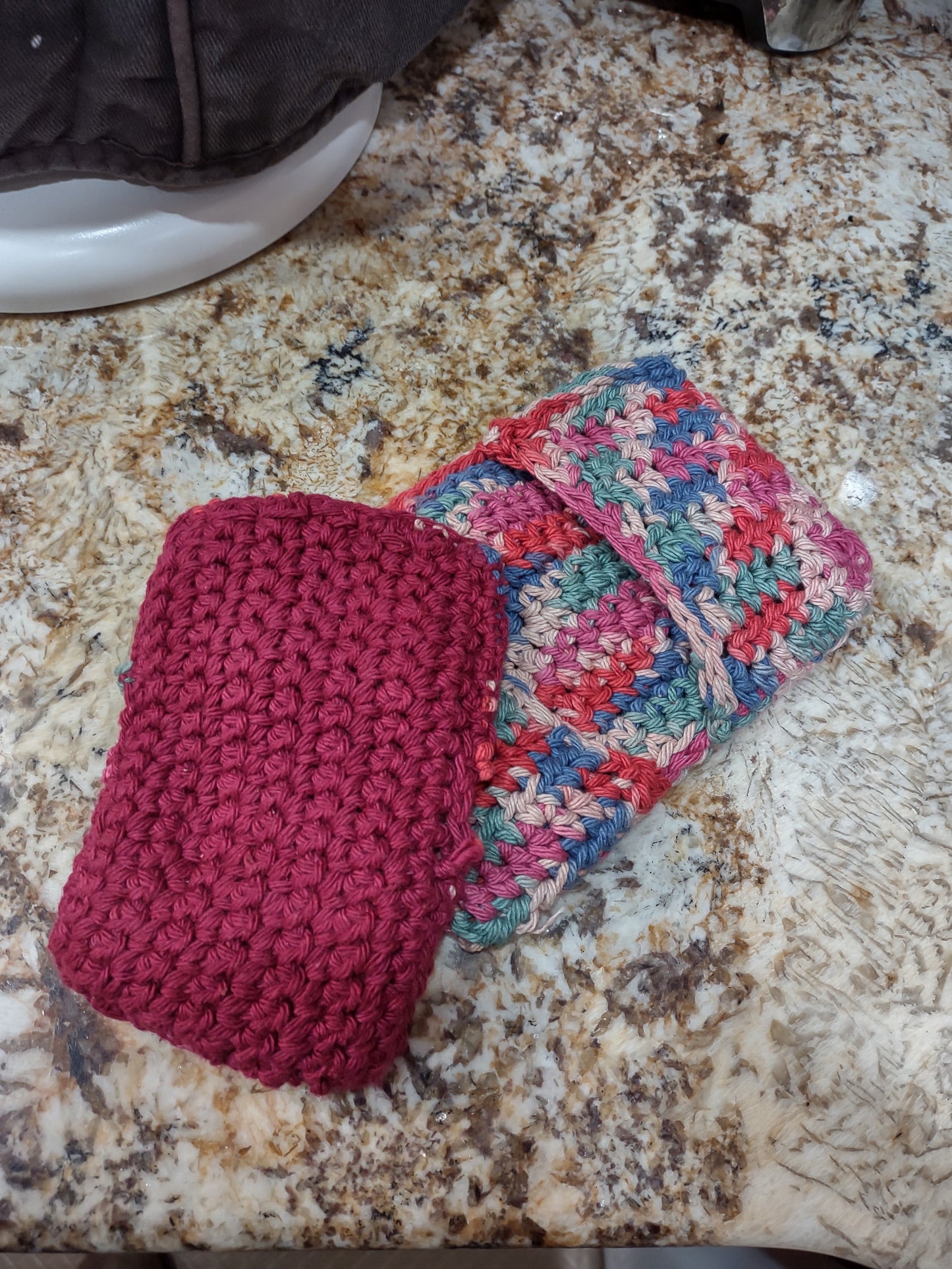 Handmade Fingertip Pot Holder